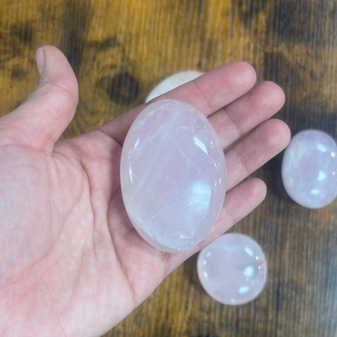 Rose Quartz Palm medium