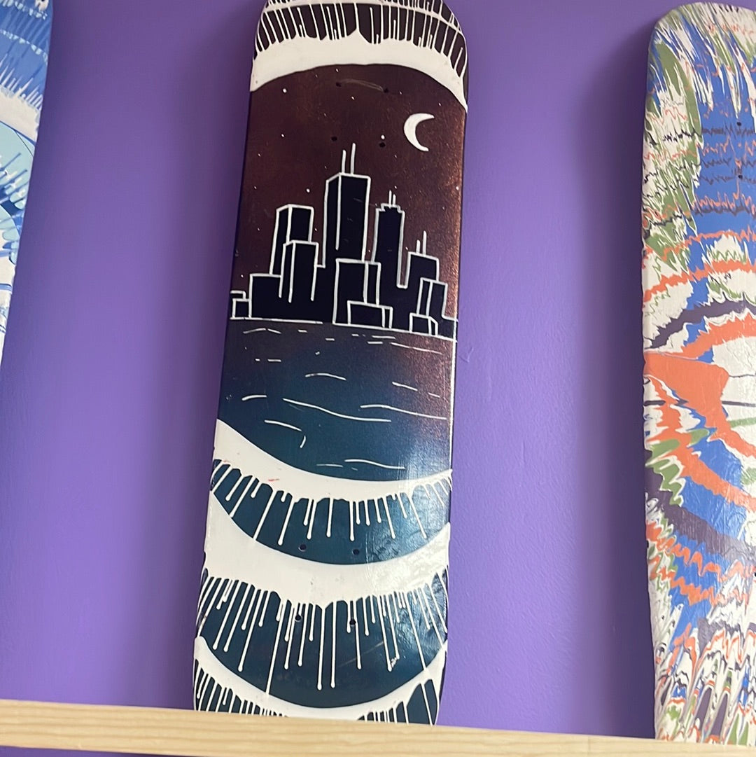 @cam_studioss Custom Painted Skateboard