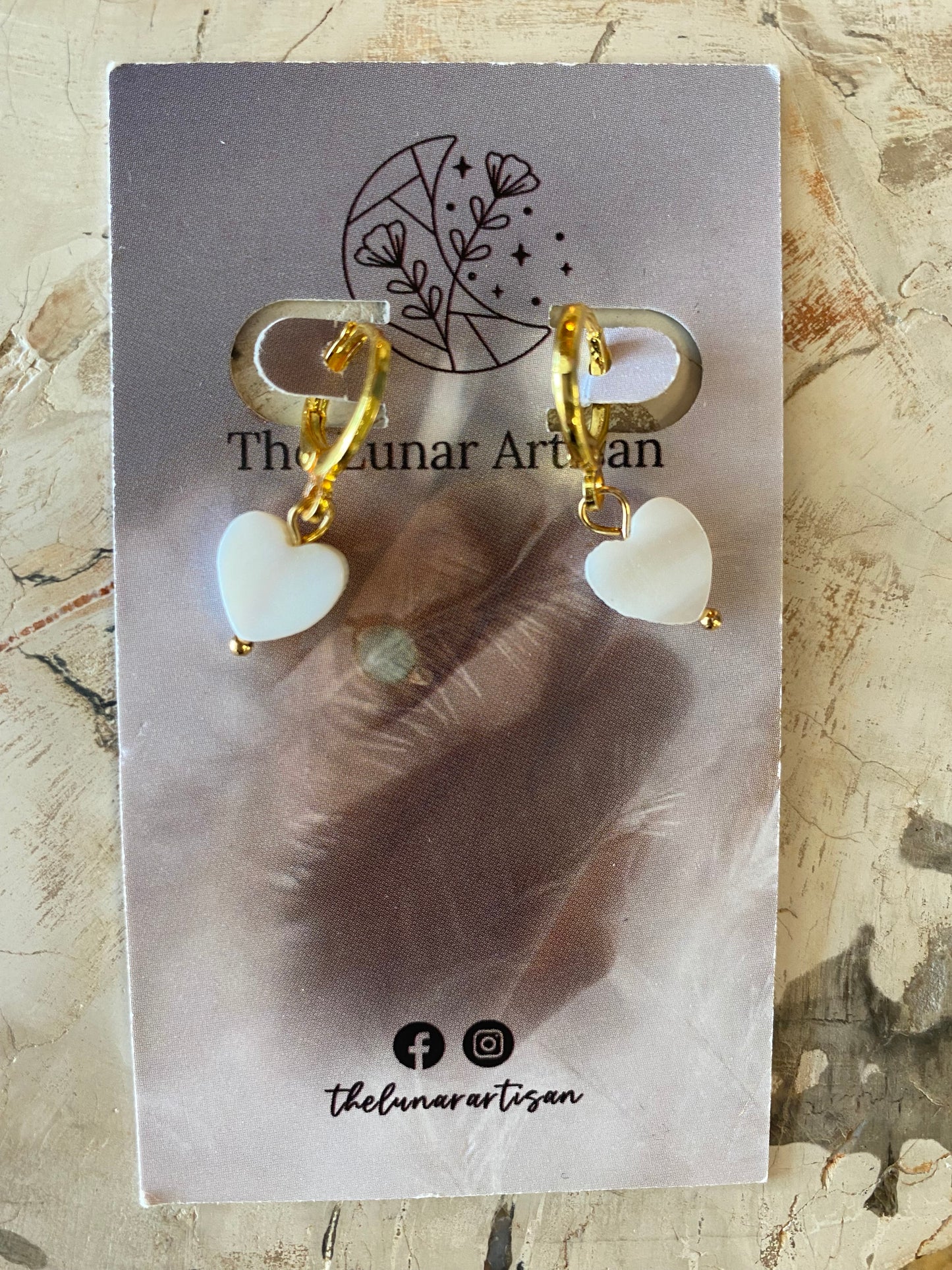 @thelunarartisan Heart freshwater pearl Earrings