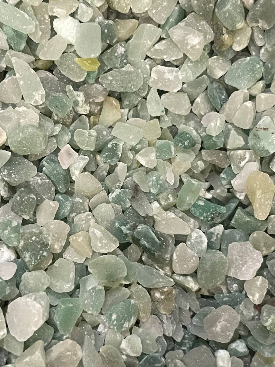 Green Aventurine Chips Rough 1lb