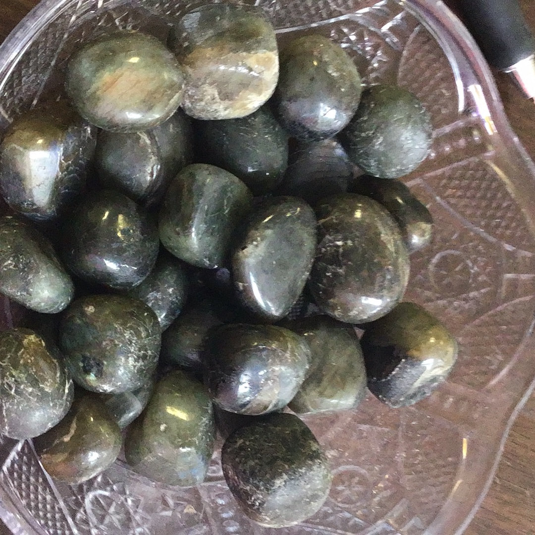 Labradorite Stones Medium