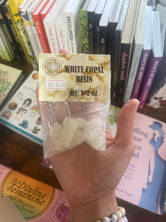 White copal resin