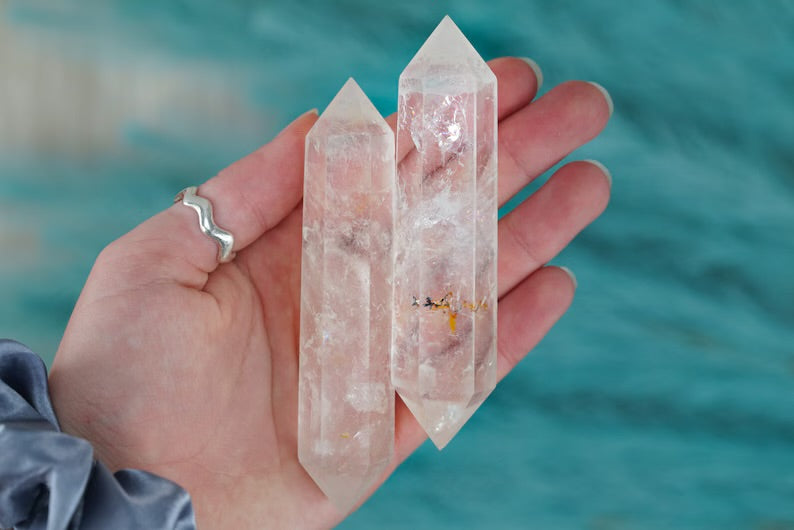 Double Terminated Clear quartz 4"